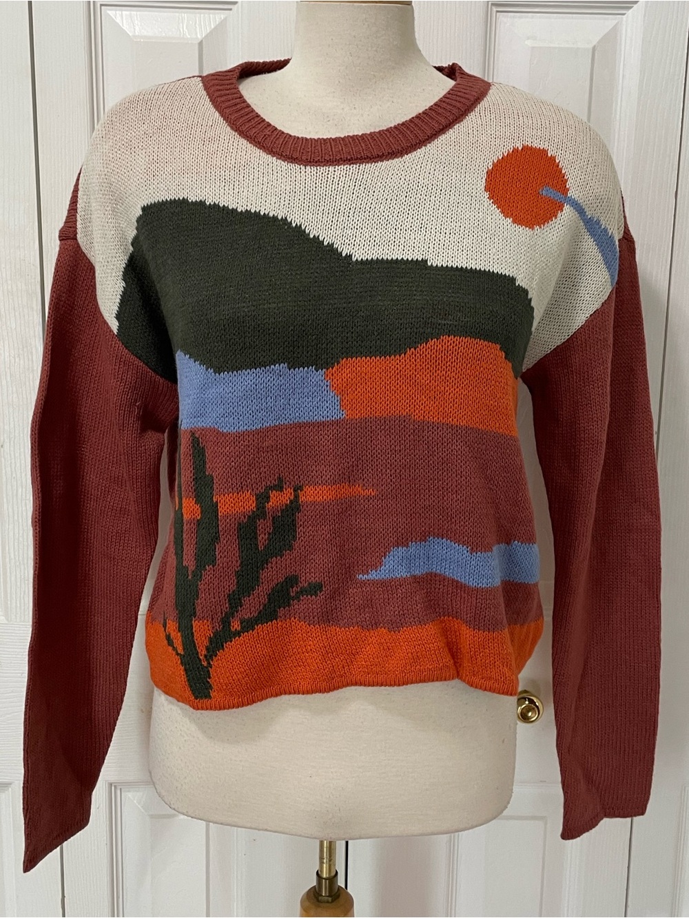 Madden NYC NWOT Scenic Desert Graphic Crewneck Sweater